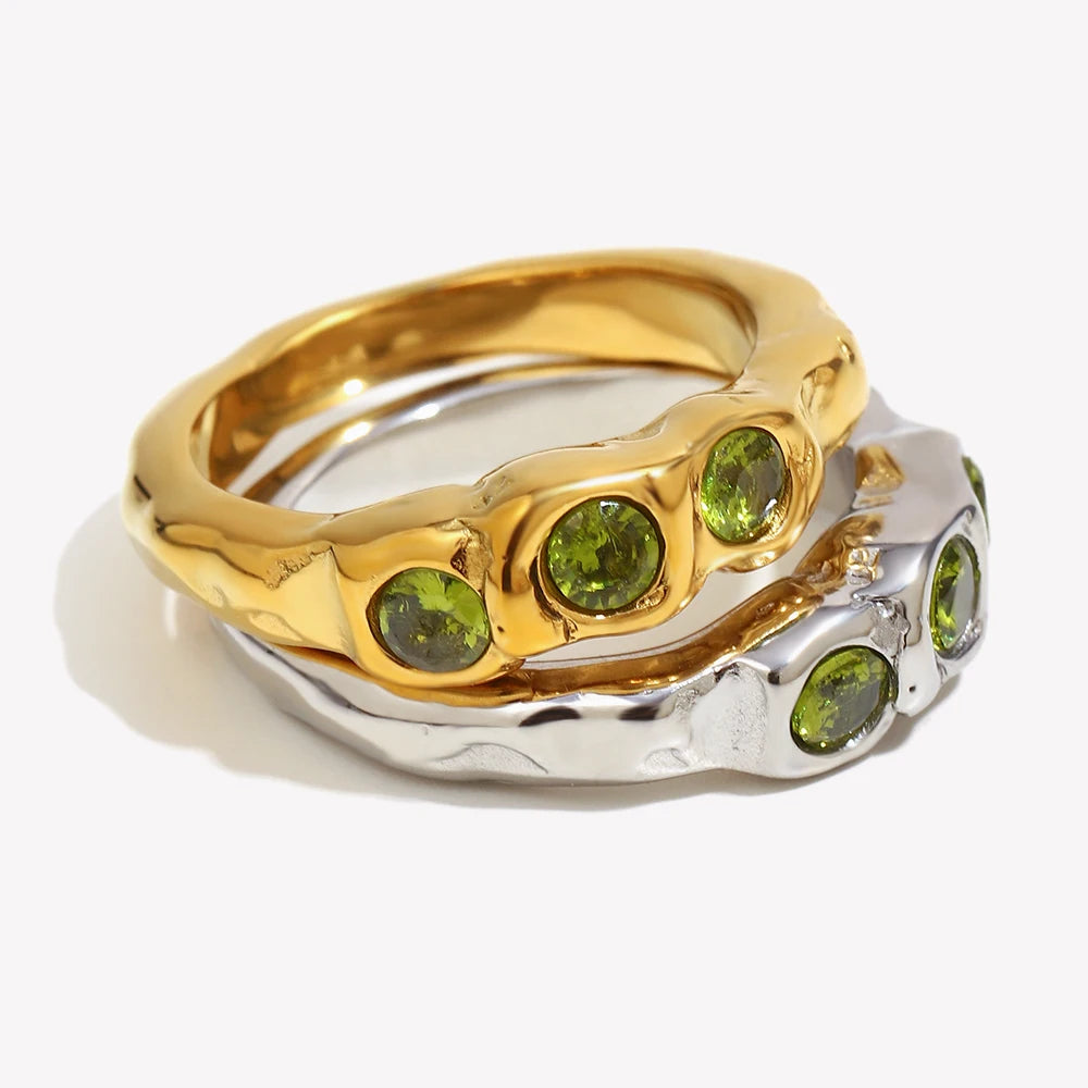 The Emerald Echo Vintage Ring by Vexa - RING - Vexa