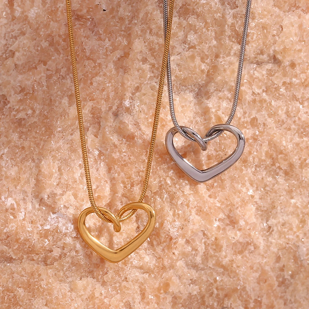 The Amara Minimalist Heart Pendant Necklace by Vexa - necklace - Vexa