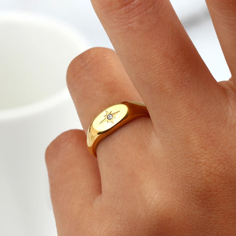 The Stella Oval Zircon Ring by Vexa - RING - Vexa
