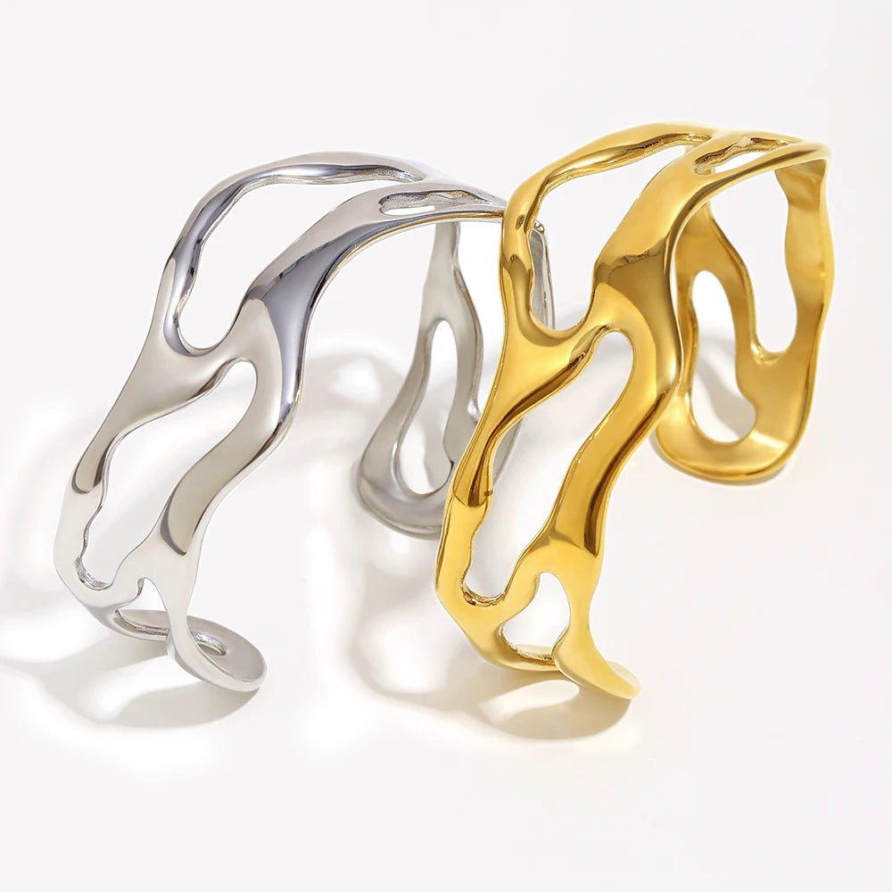 The Rhythmic Wave Hollow Cuff by Vexa - Bracelet - Vexa