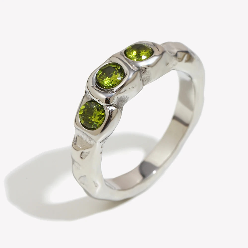 The Emerald Echo Vintage Ring by Vexa - RING - Vexa