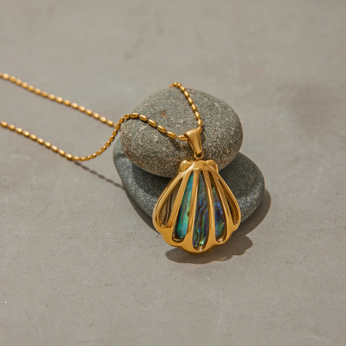 The Iridescent Ocean Shell Jewelry Set by Vexa - Jewelry Set - Vexa