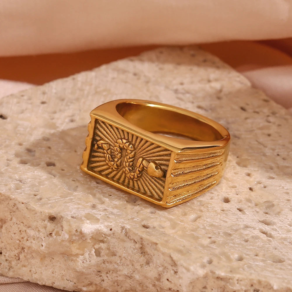 The Serpentine Sunburst Vintage Signet Ring by Vexa - RING - Vexa