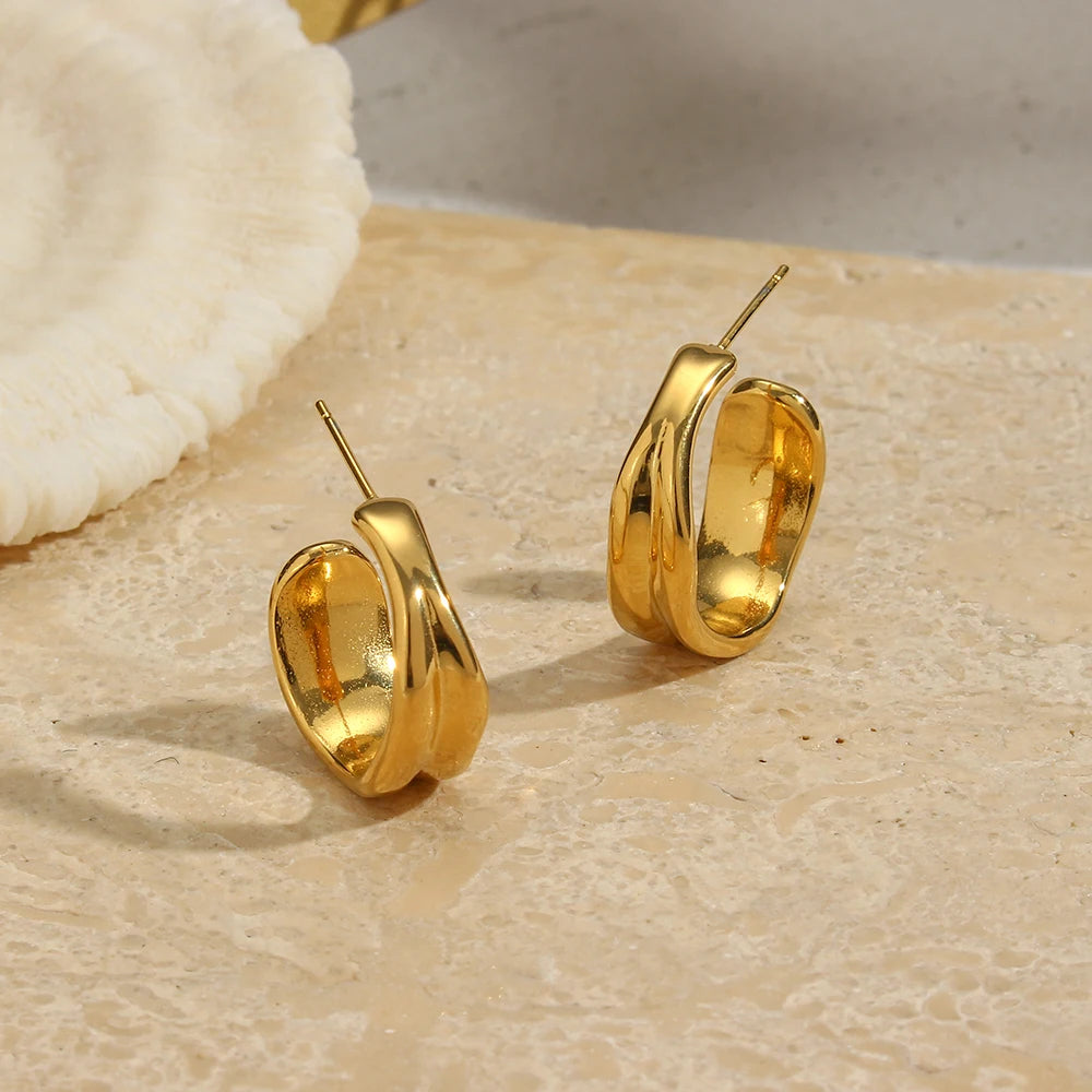 The Contour Textured Gold Hoop Earrings by Vexa - Earring - Vexa