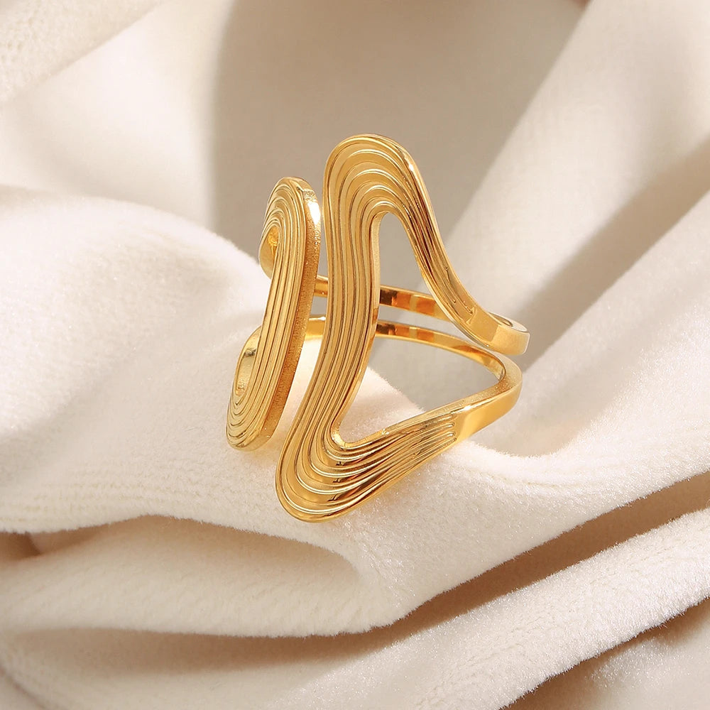 The Cleo Geometric Line Opening Ring by Vexa - RING - Vexa