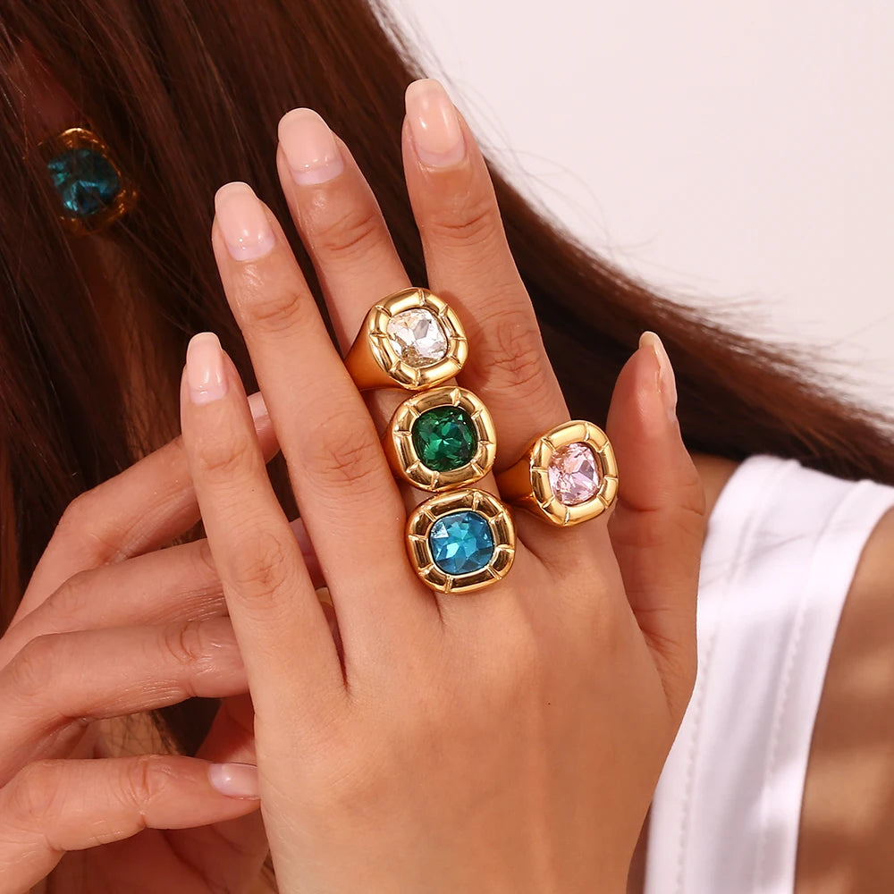 The Flora Rounded Square Zircon Ring by Vexa - RING - Vexa