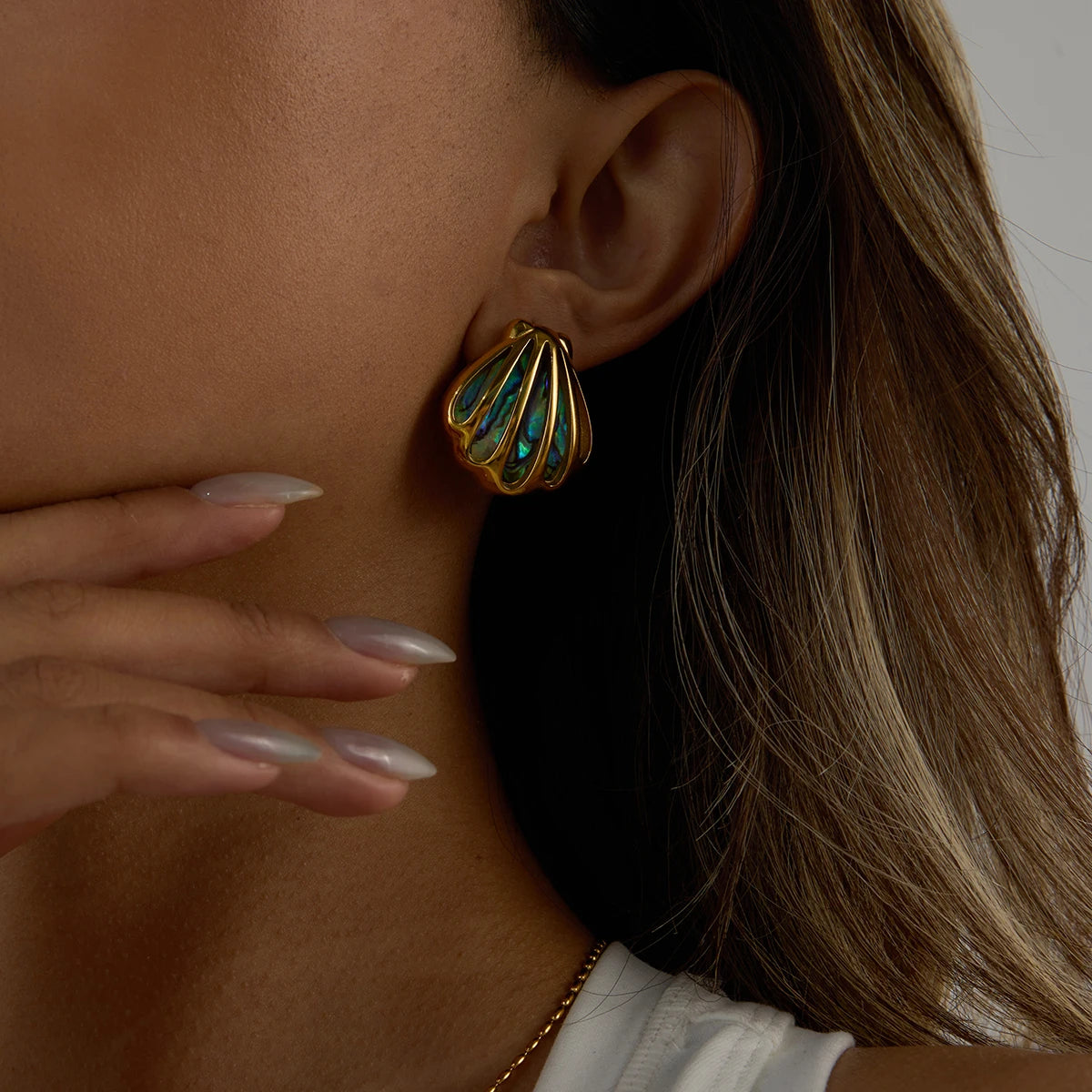 The Iridescent Ocean Shell Jewelry Set by Vexa - Jewelry Set - Vexa