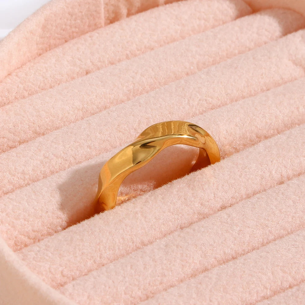 The Tidal Waterwave Twist Ring by Vexa - RING - Vexa