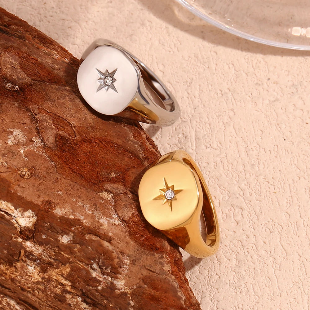 The Arctic Star Celestial Signet Ring by Vexa - RING - Vexa