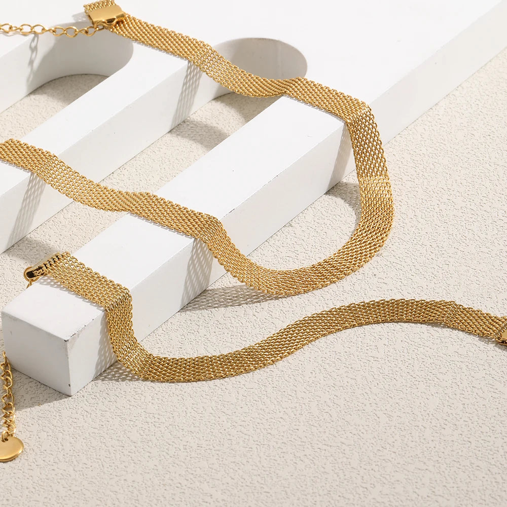 The Elegant Golden Mesh Chain Set by Vexa - Jewelry Set - Vexa
