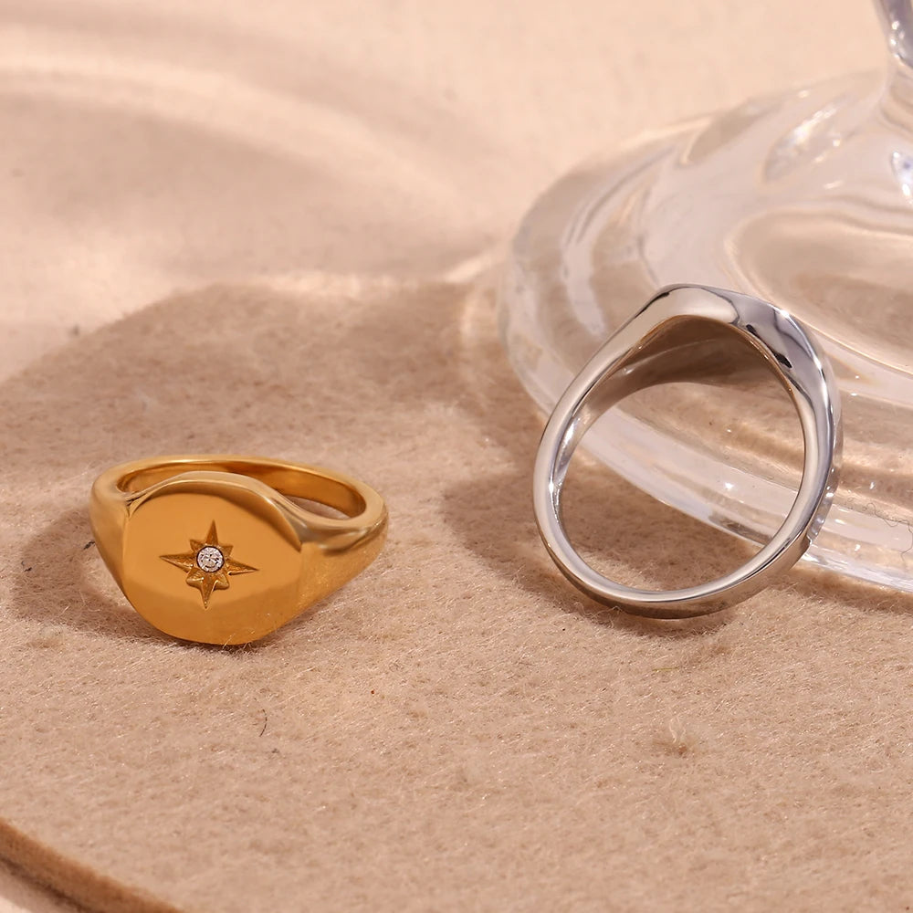 The Arctic Star Celestial Signet Ring by Vexa - RING - Vexa