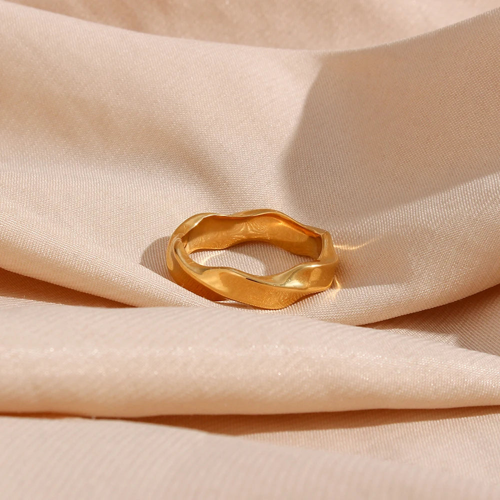 The Tidal Waterwave Twist Ring by Vexa - RING - Vexa