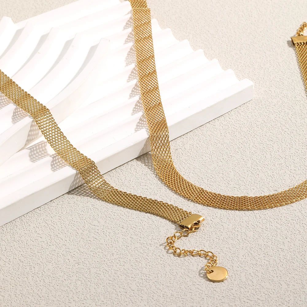 The Elegant Golden Mesh Chain Set by Vexa - Jewelry Set - Vexa