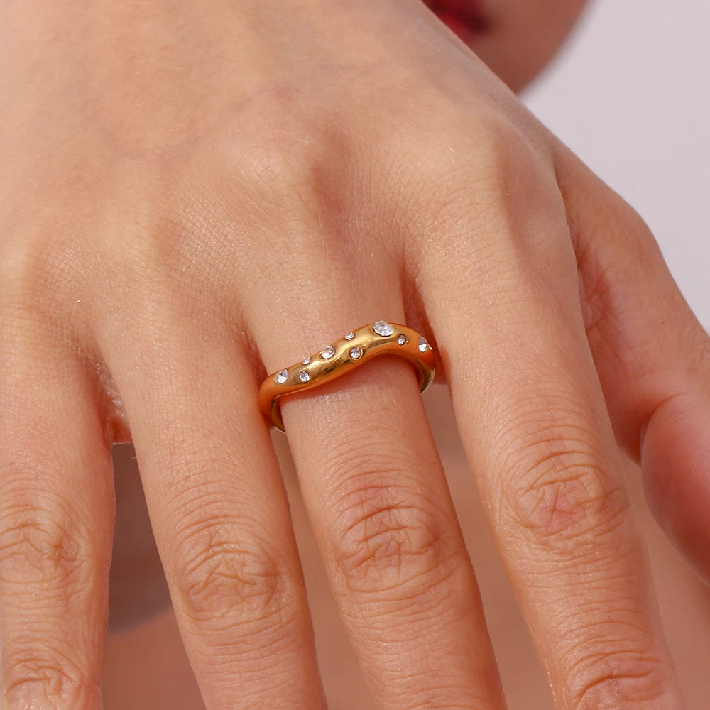 The Oceana Wave Crystal Ring by Vexa - RING - Vexa