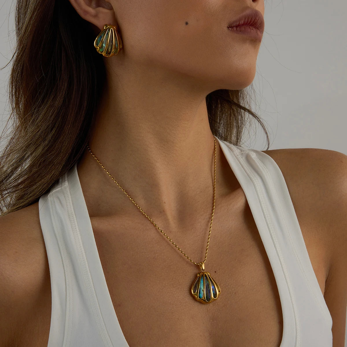 The Iridescent Ocean Shell Jewelry Set by Vexa - Jewelry Set - Vexa