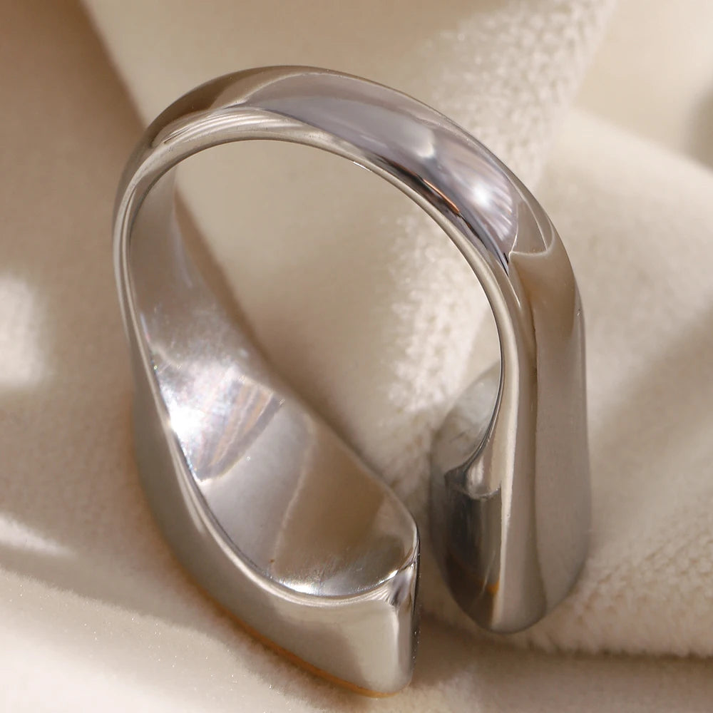 The Vesper Two - Tone Asymmetric Oval Ring by Vexa - RING - Vexa
