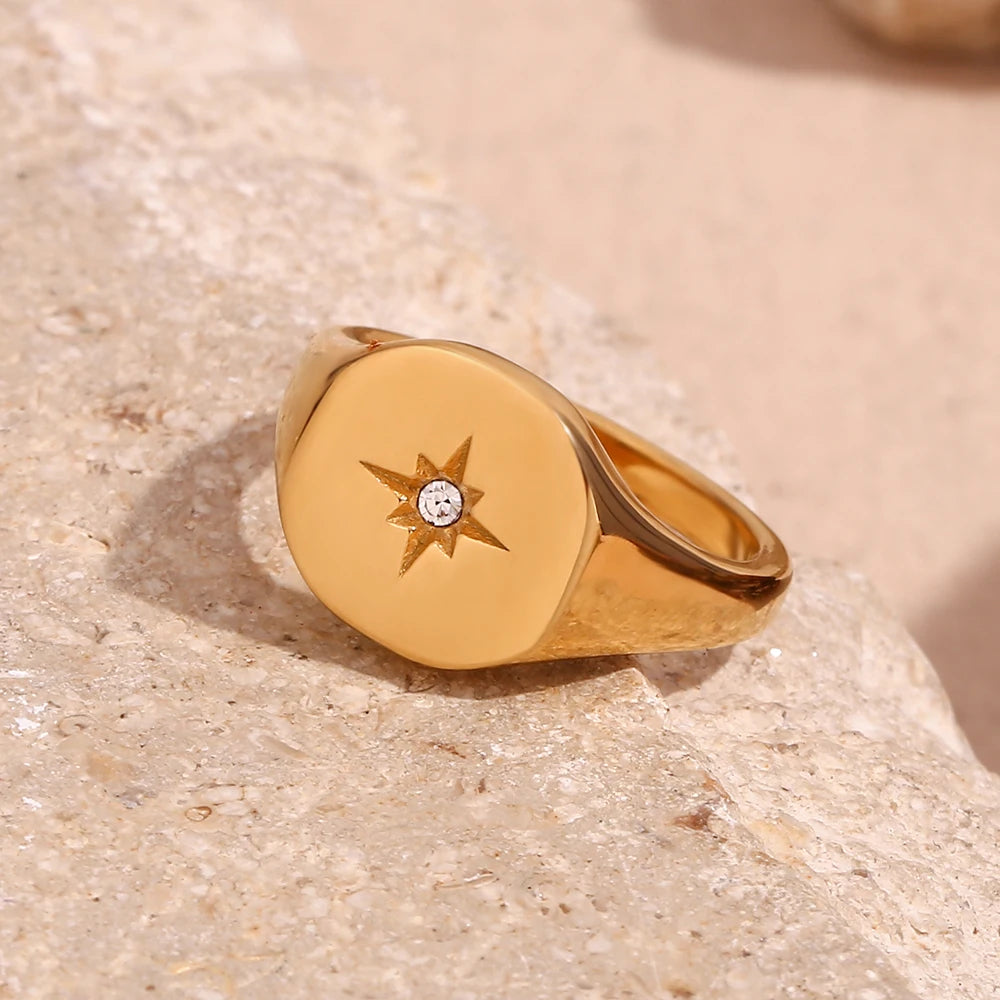 The Arctic Star Celestial Signet Ring by Vexa - RING - Vexa - 8 - Gold
