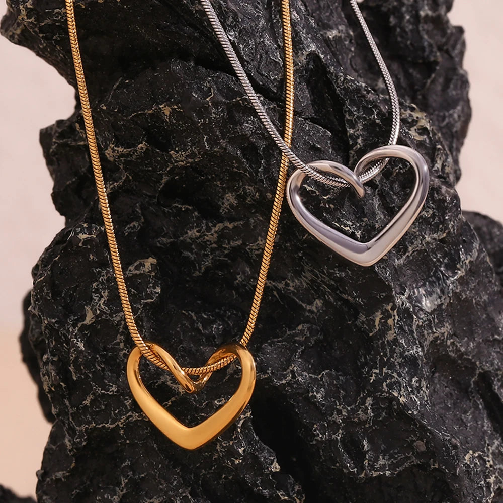 The Amara Minimalist Heart Pendant Necklace by Vexa - necklace - Vexa