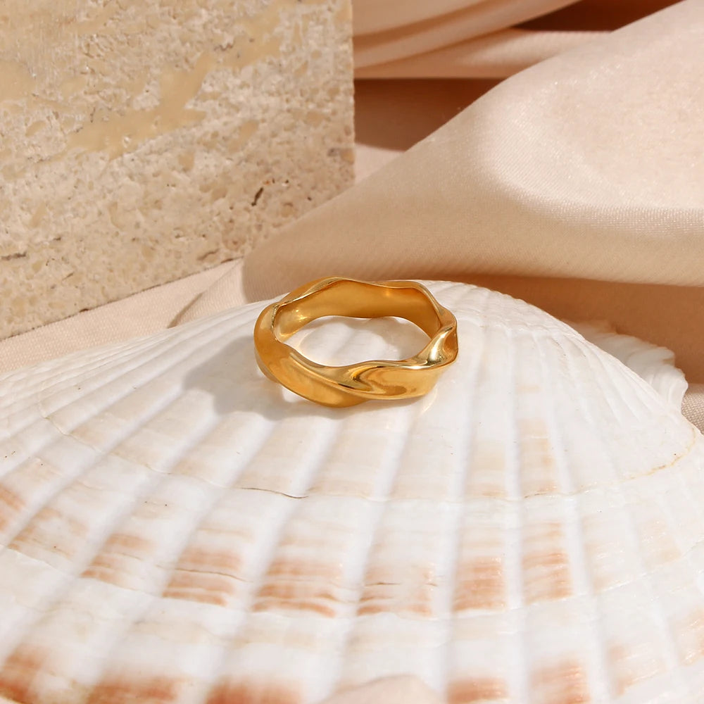 The Tidal Waterwave Twist Ring by Vexa - RING - Vexa