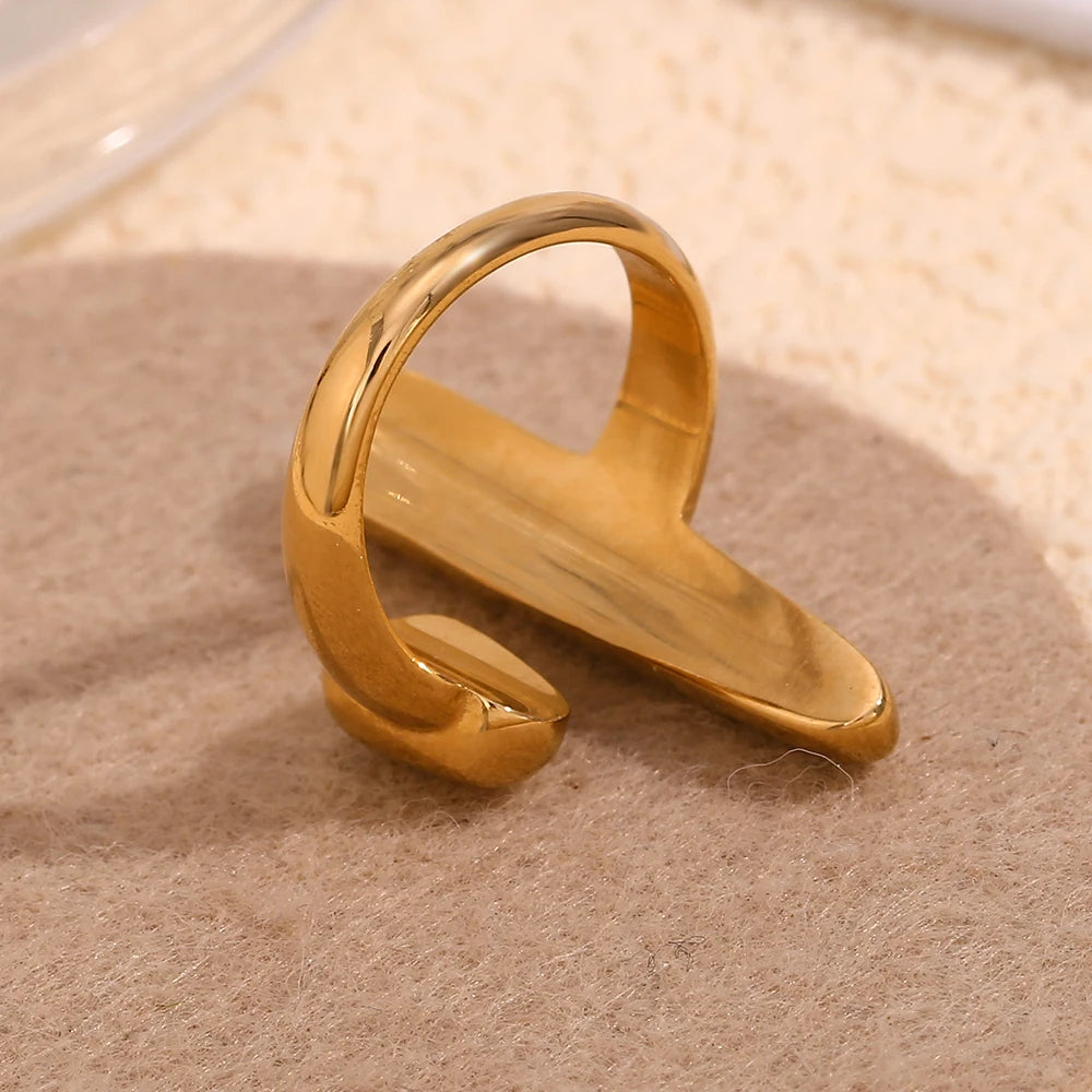 The Elara T - Bar Gold Ring by Vexa - RING - Vexa