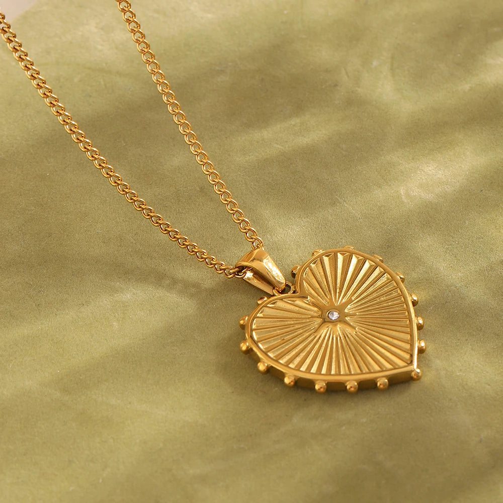 The Radiant Heart Medallion by Vexa - necklace - Vexa