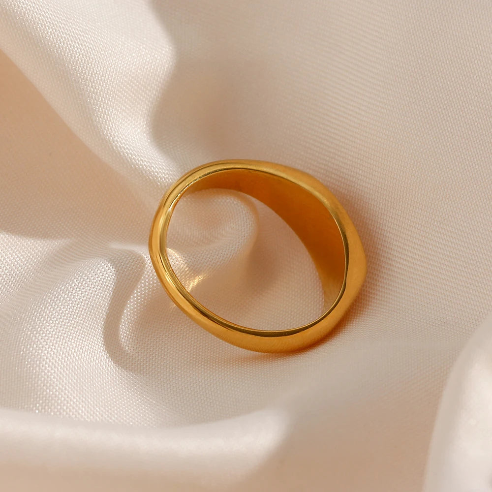 The Stella Oval Zircon Ring by Vexa - RING - Vexa
