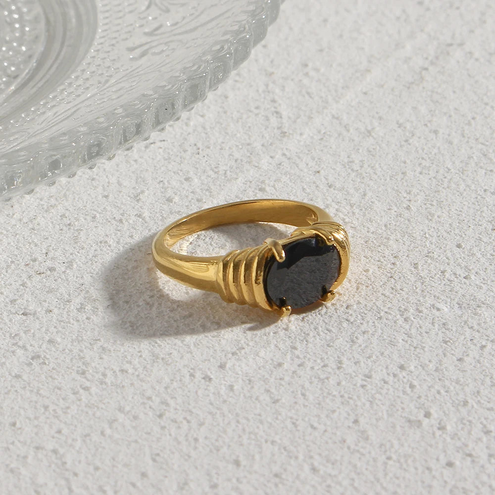 The Ophelia Oval Zircon Ring by Vexa - RING - Vexa