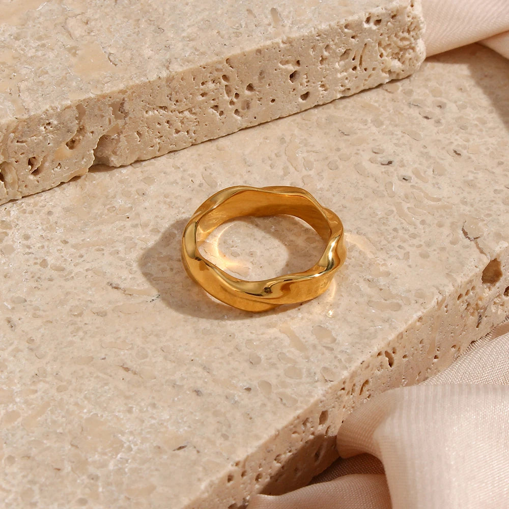 The Tidal Waterwave Twist Ring by Vexa - RING - Vexa