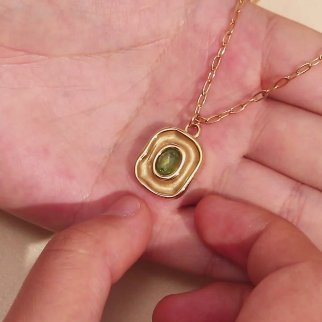 The Emerald Echo Retro Irregular Pendant Necklace by Vexa
